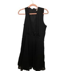 Little Black Dress 💋 Love 21